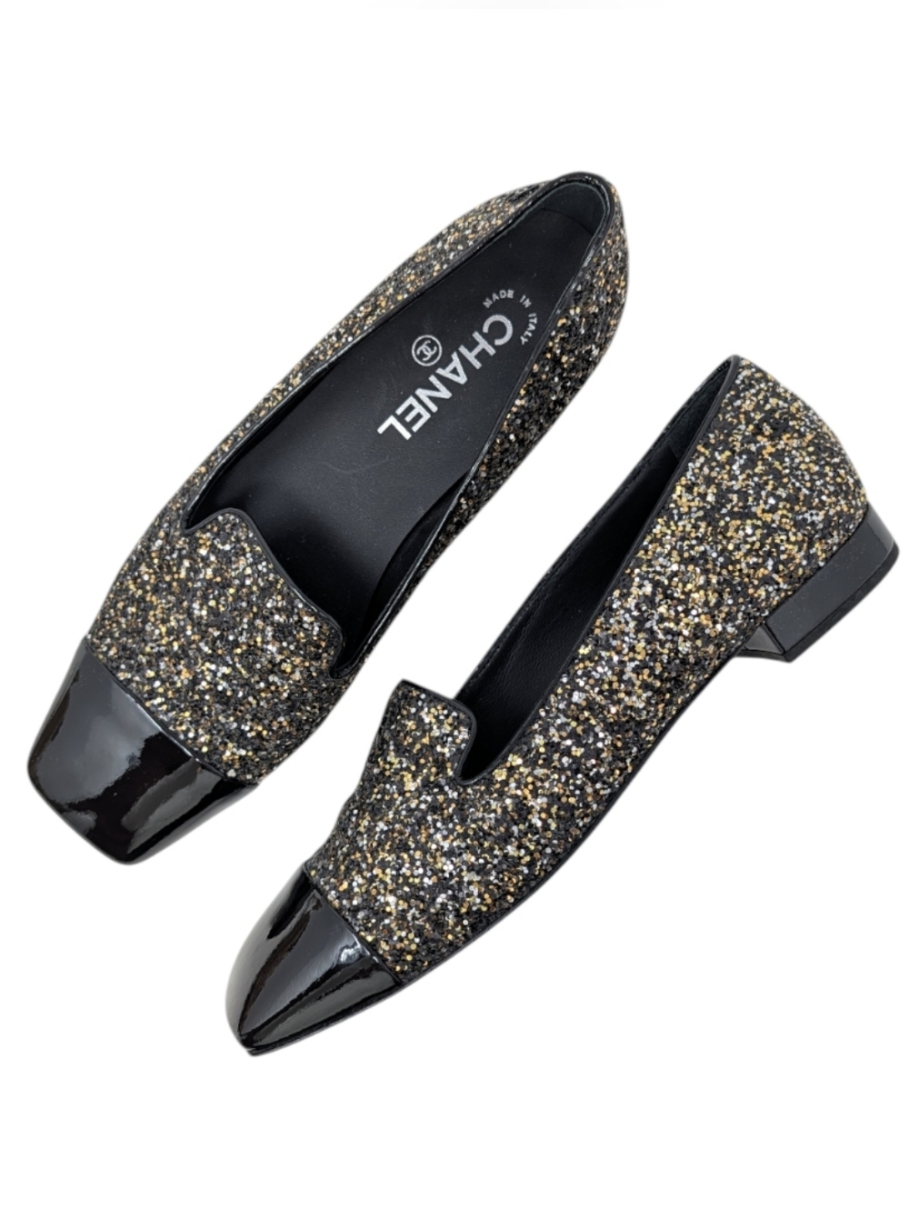 Chanel Loafer CC Logo Glitter Cap Toe Patent Mocassin Flat Black Gold 39 | 8.5